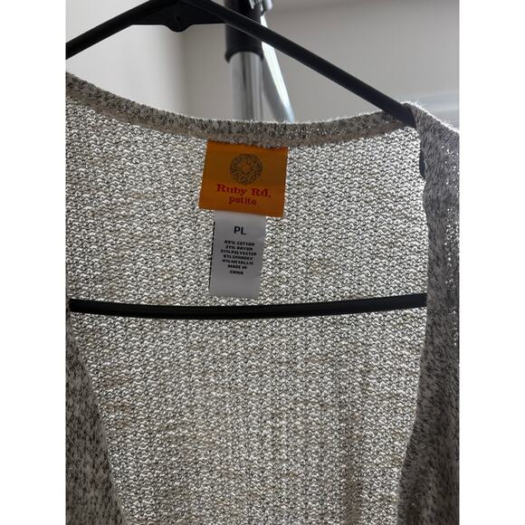 Ruby Rd. Petite Grey Open Knit Sleeveless Cardigan Vest with Pockets - PL - Picture 4 of 5
